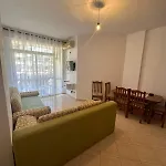 2 Bedroom Голем